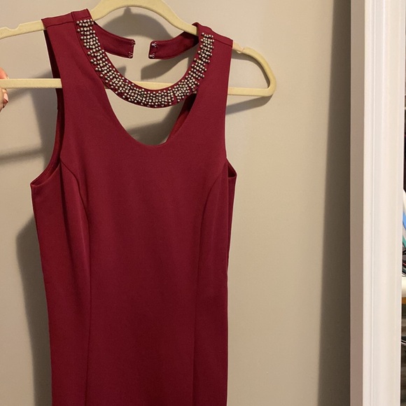 Dress - Picture 3 of 5